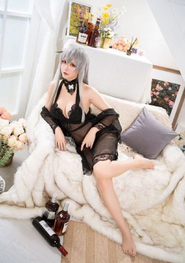 日韩美女乱婬免费视频网站疼_720高清迅雷在线观看