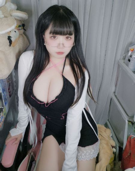 欧美寡妇性猛交xxx无码_720神马影院手机在线