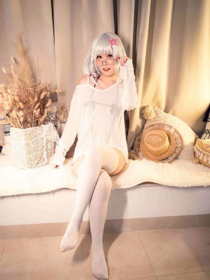 少妇丰满爆乳被呻吟进入在线_4K免费播放