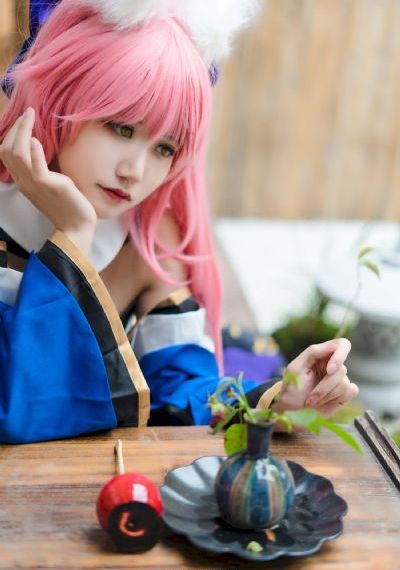 粉嫩欧美一区二区三区高清影视_高清免费观看