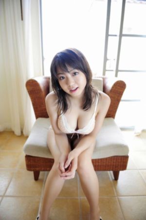 12x13x美女大图壁纸_1080动漫免费观看