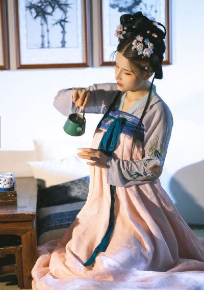 手机充电还一直掉电_BD免费电视剧