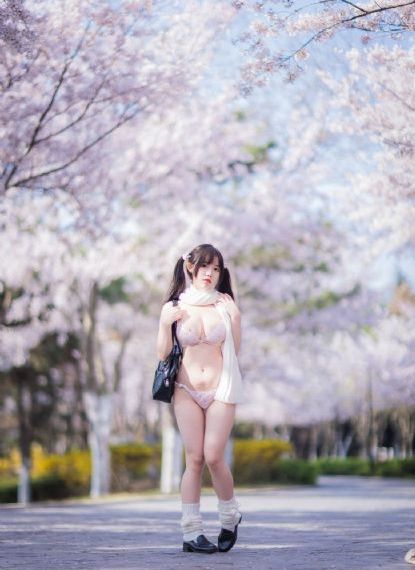 青青草原国产免费AV观看_高清高清视频播放
