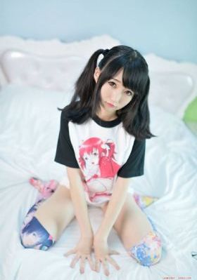动漫美女丝袜日韩免费看_BD韩语神马影院在线