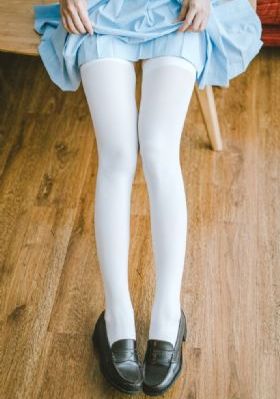 女子自拍40条淫秽视频贩卖_高清在线手机播放