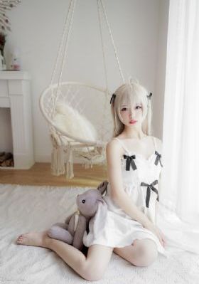 亚洲美女色片_BD英语免费观看