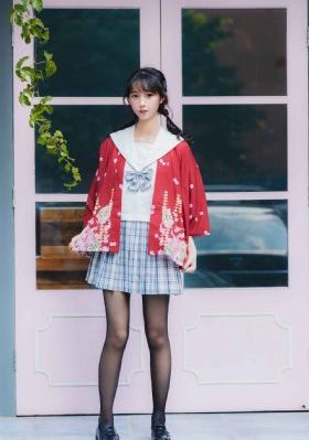 欧美裸体写真_手机在线免费观看